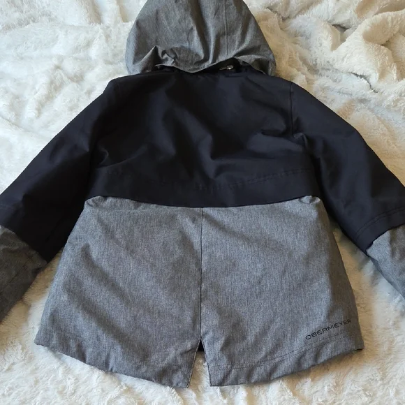 Obermeyer Black and Gray Jacket - Picture 6 of 7